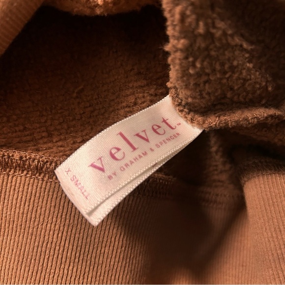 Velvet by Graham & Spencer Ora Soft Fleece Hoodie XS Brown - Picture 4 of 7